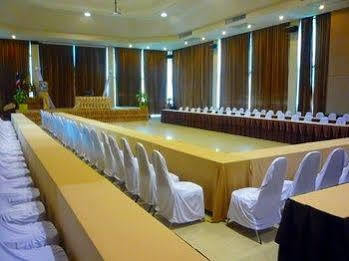 Hillside Country Home Golf & Resort Kabin Buri Extérieur photo
